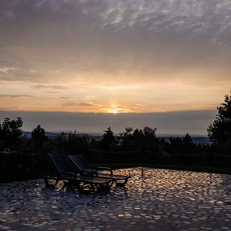 Nocashouse Lousa Holiday home Espinhal
